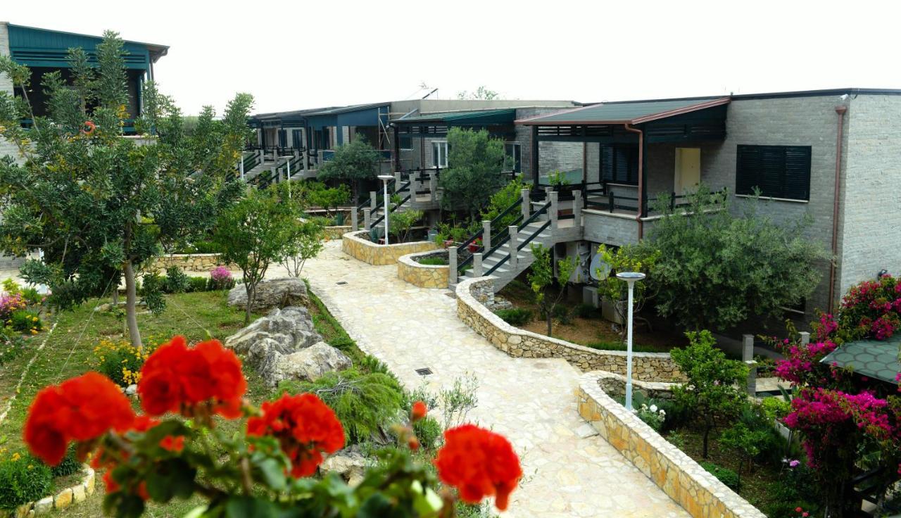 Vila Rina At Aquamarine Residence Vlora Kültér fotó