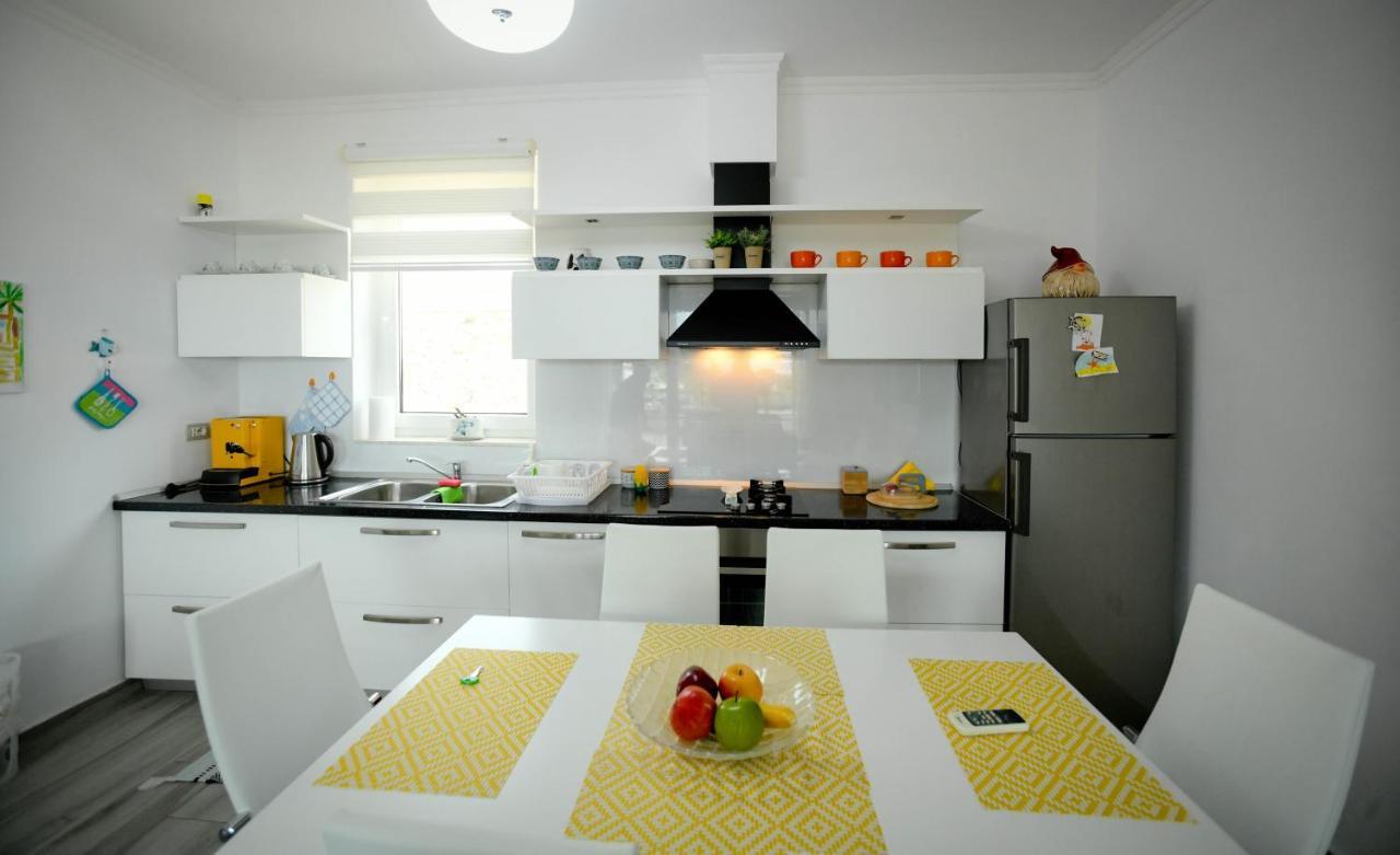 Vila Rina At Aquamarine Residence Vlora Kültér fotó