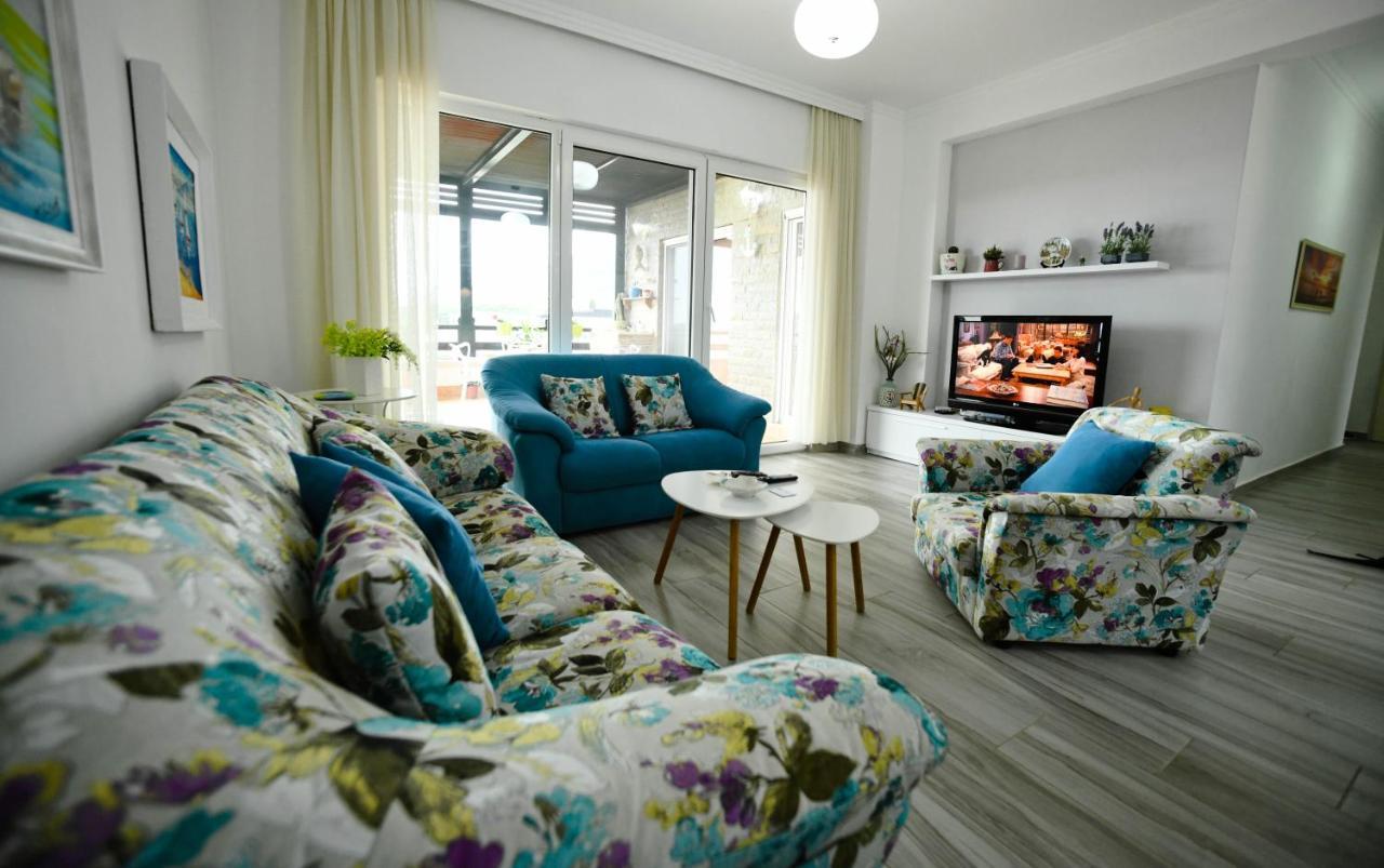 Vila Rina At Aquamarine Residence Vlora Kültér fotó