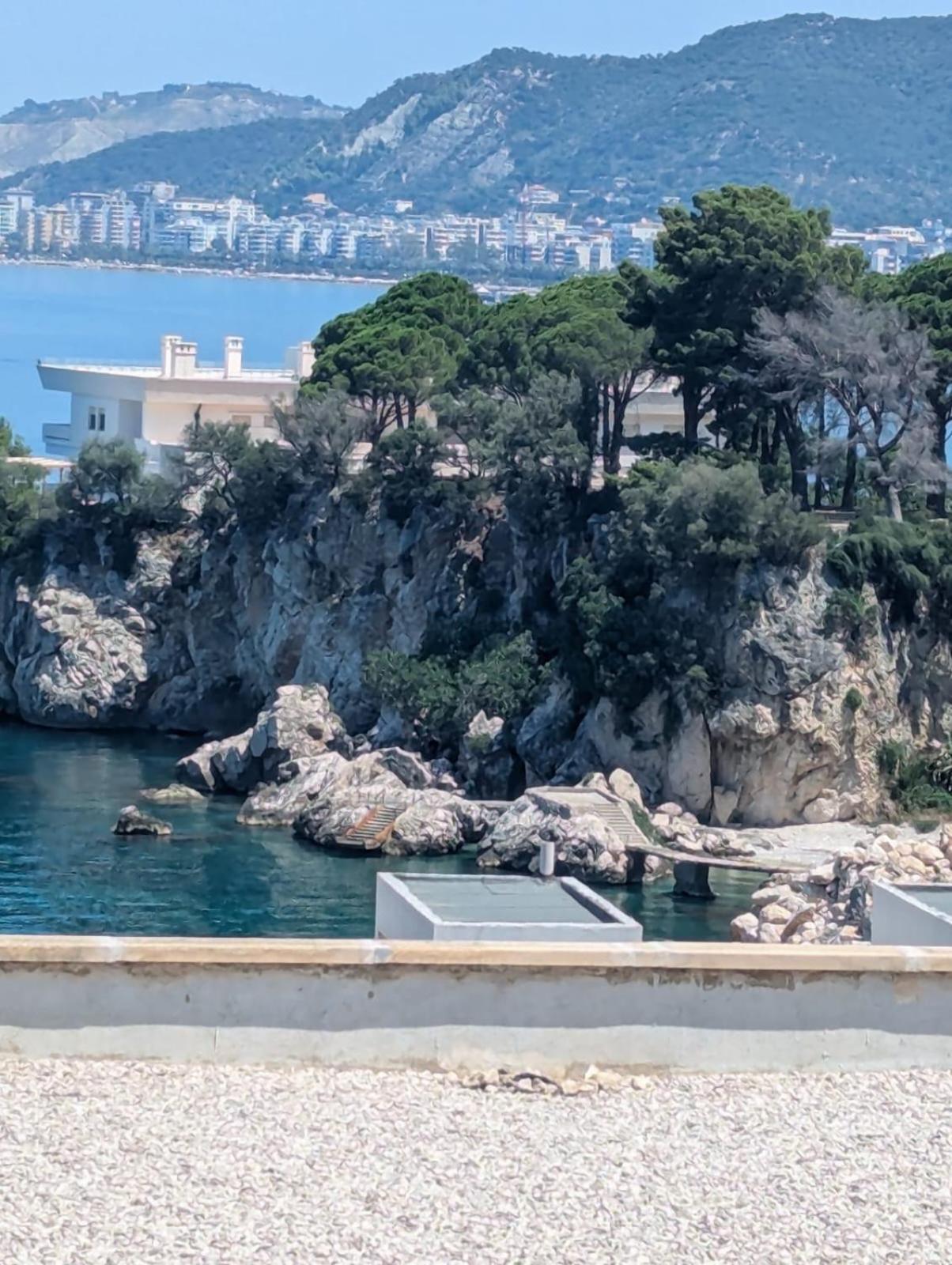 Vila Rina At Aquamarine Residence Vlora Kültér fotó