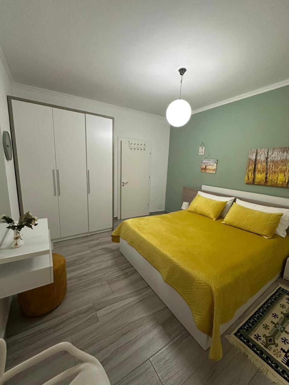 Vila Rina At Aquamarine Residence Vlora Kültér fotó