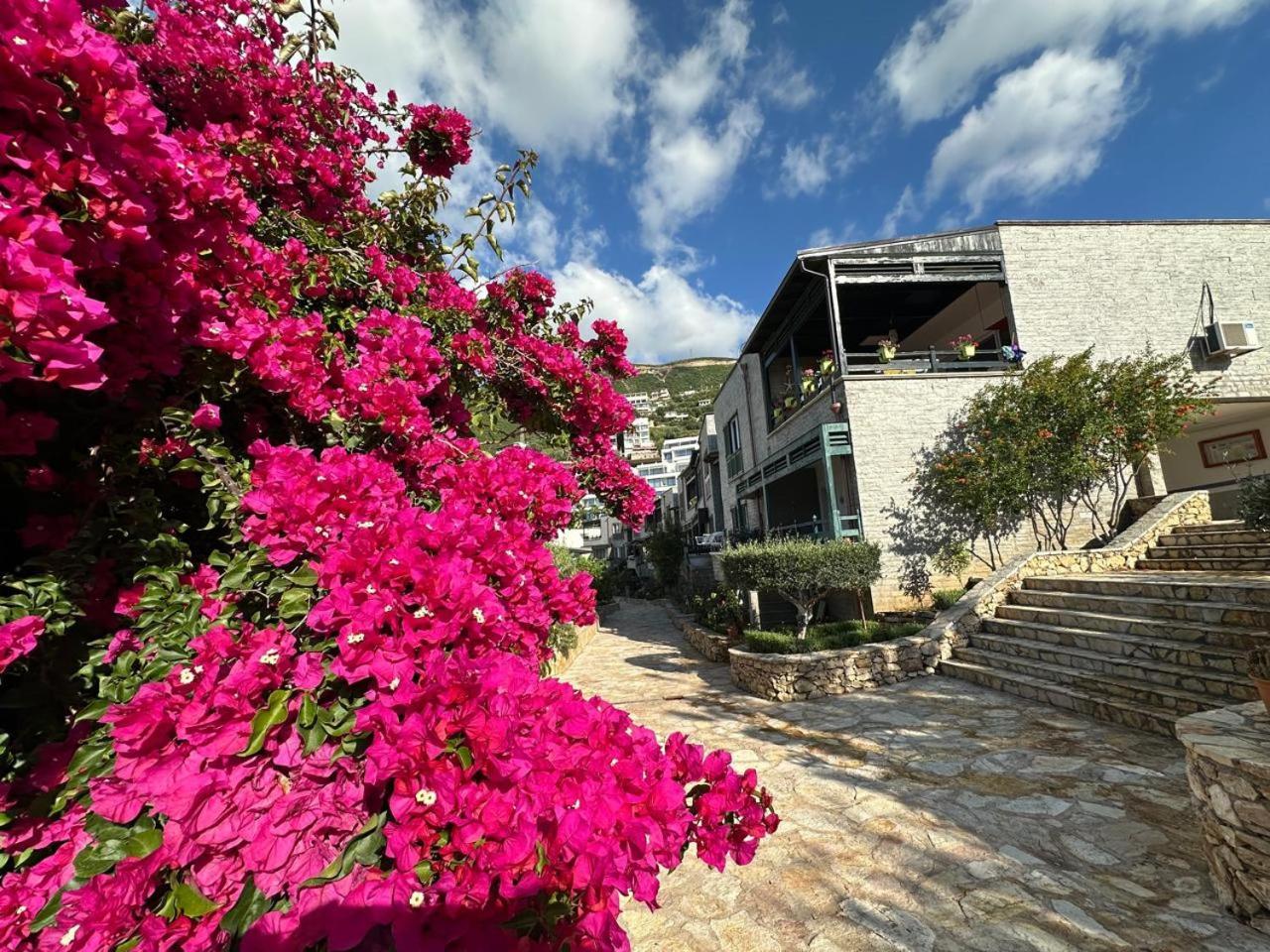 Vila Rina At Aquamarine Residence Vlora Kültér fotó